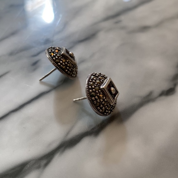 Marcasite and Earrings - Picture 4 of 6